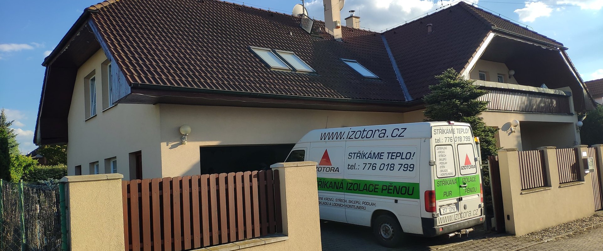 Zateplení střechy a stropu podkroví, Babice — fotka 1